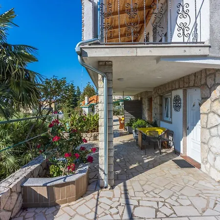 In Crikvenica- Nahe Sandstrand By Interhome Appartamento *