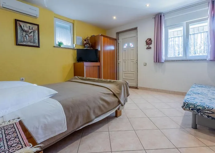 In Crikvenica- Nahe Sandstrand By Interhome Crikvenica