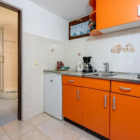 In Crikvenica- Nahe Sandstrand By Interhome Lägenhet