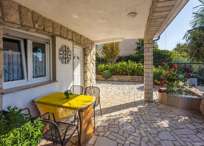 In Crikvenica- Nahe Sandstrand By Interhome * Crikvenica